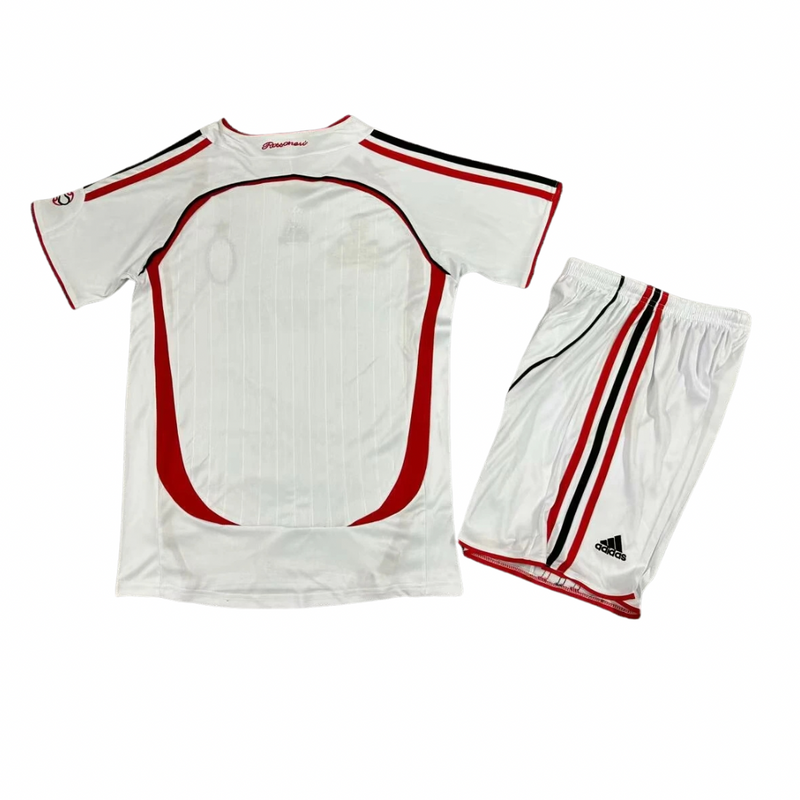 T-shirt and Shorts per Kind AC MILAN Away Retro 06/07