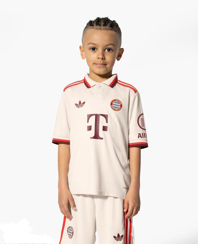 T-shirt and Shorts per Kind Bayern Monaco Third 24/25 -Sokken