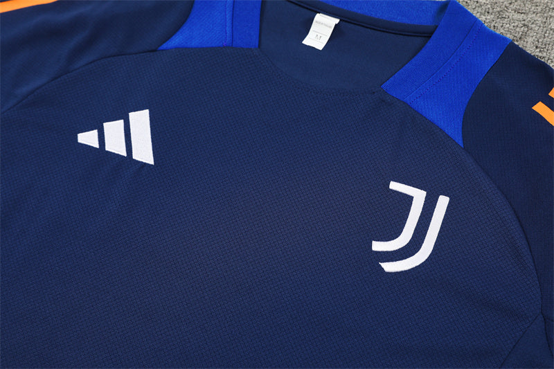 Shirt and Shorts Training Juventus Kind 24/25