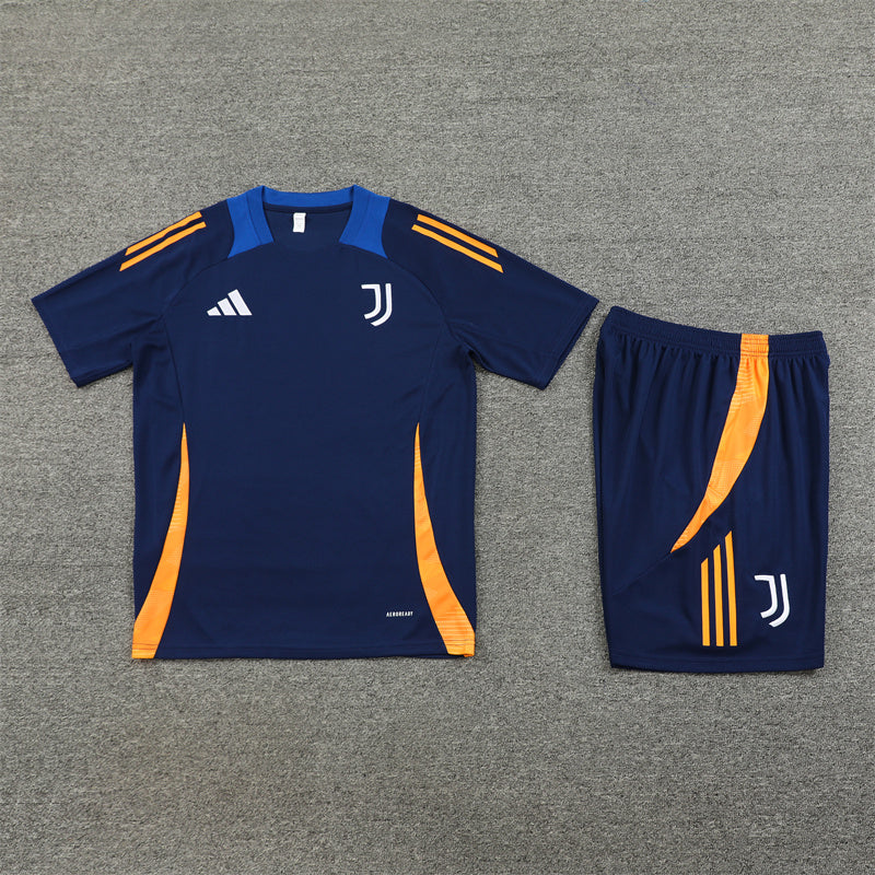 Shirt and Shorts Training Juventus Kind 24/25