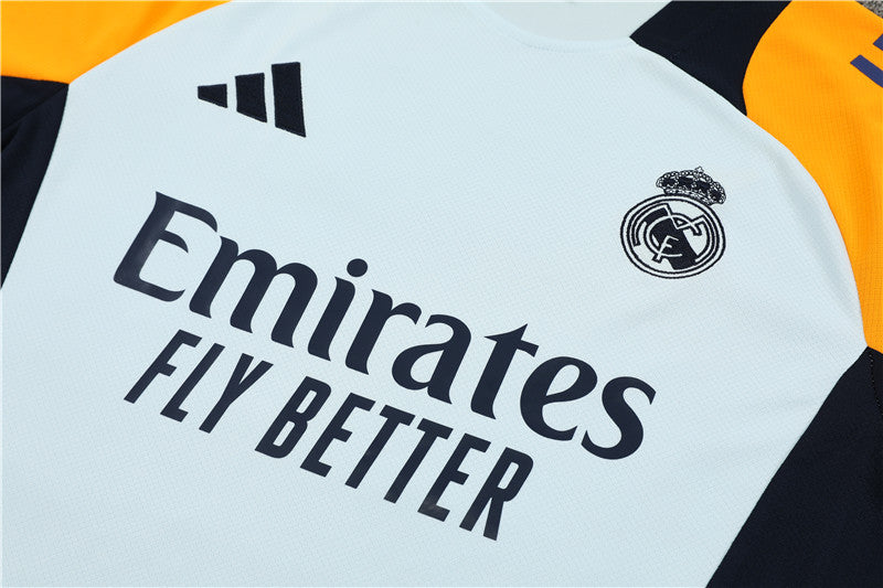 Training shirt and shorts from Real Madrid 24/25