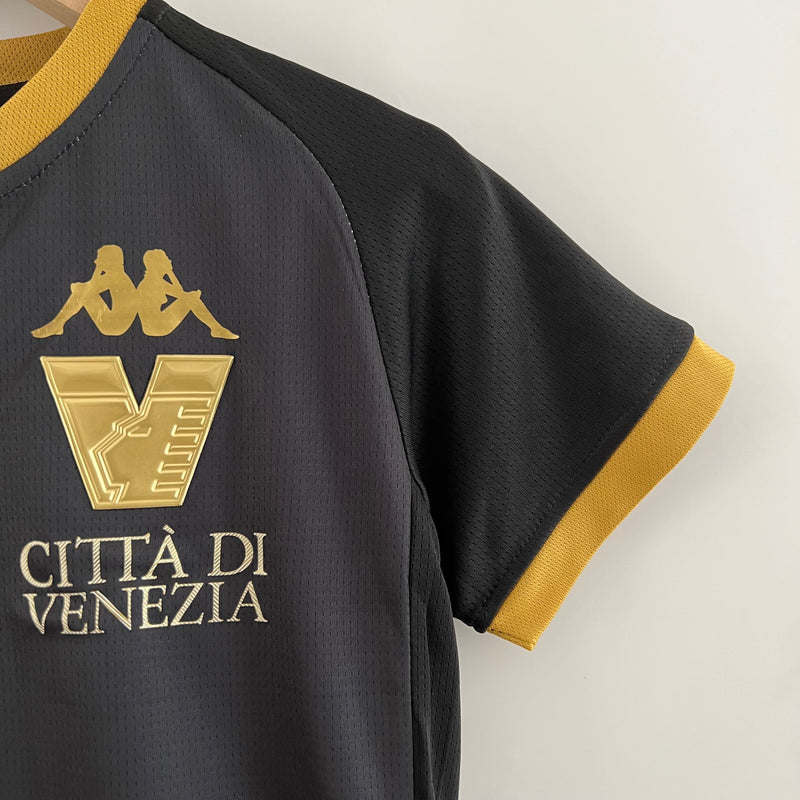 T-shirt and Shorts per Kind Venezia Home 23/24