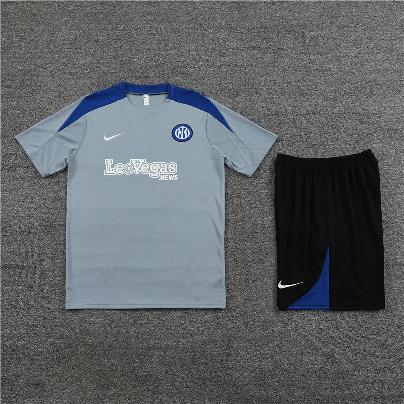 Shirt and Shorts pre-allenamento Inter 24/25