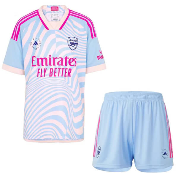 T-shirt and Shorts per Kind Arsenal X Stella McCartney 23/24