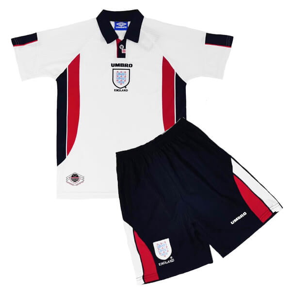 T-shirt and Shorts per Kind England Retro 1998