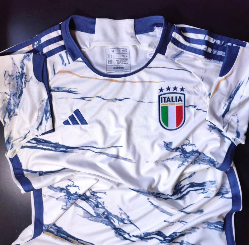 Shirt Italy Away 2023-2024 incl. Set patch di qualificazione Euro 2024